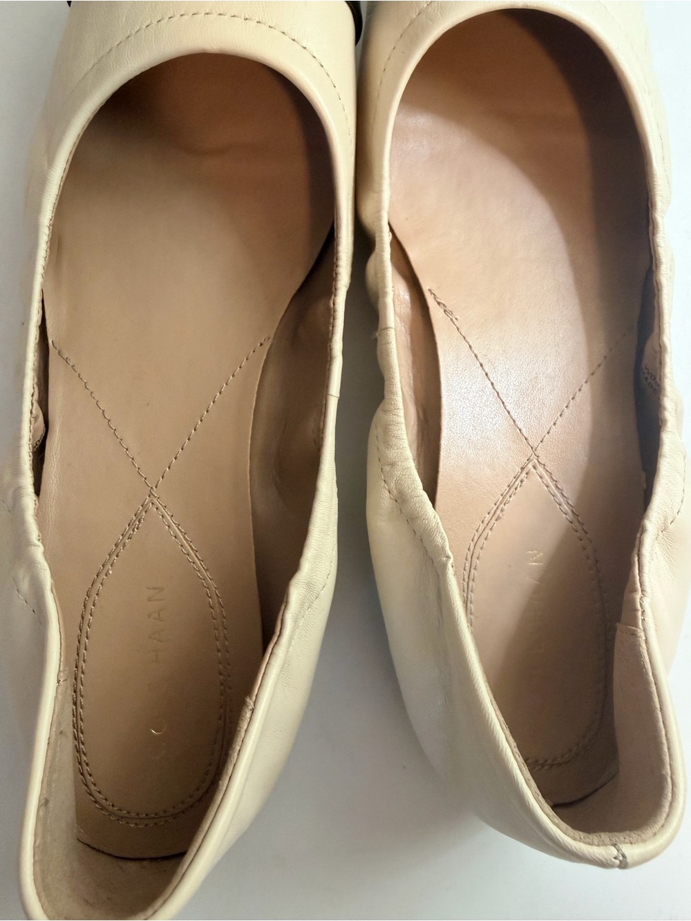 COLE HAAN W05005 Leather Cap Toe Ballet Flats Ivory Cream Black Patent Size 9 B - Picture 5 of 11